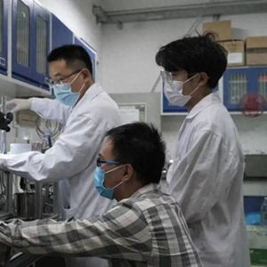 新突破 祝賀我國科學家